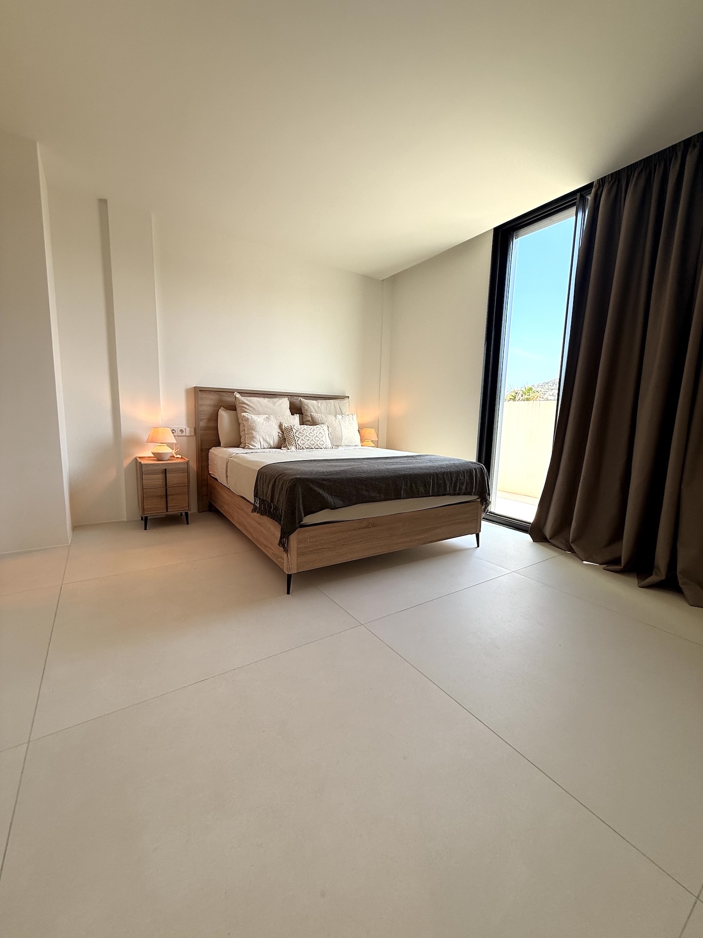 Resa Estates Ibiza longterm rent Talamanca penthouse bedroom 2.jpeg